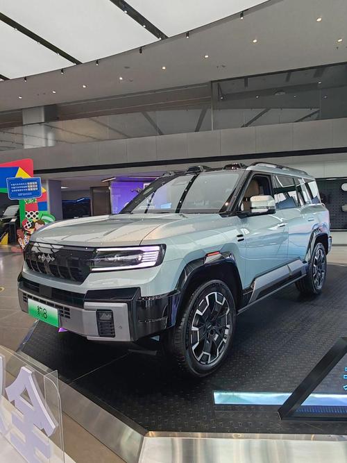 广州130比亚迪方程豹硬派越野的爆款，英菲尼迪35周年与你共成长